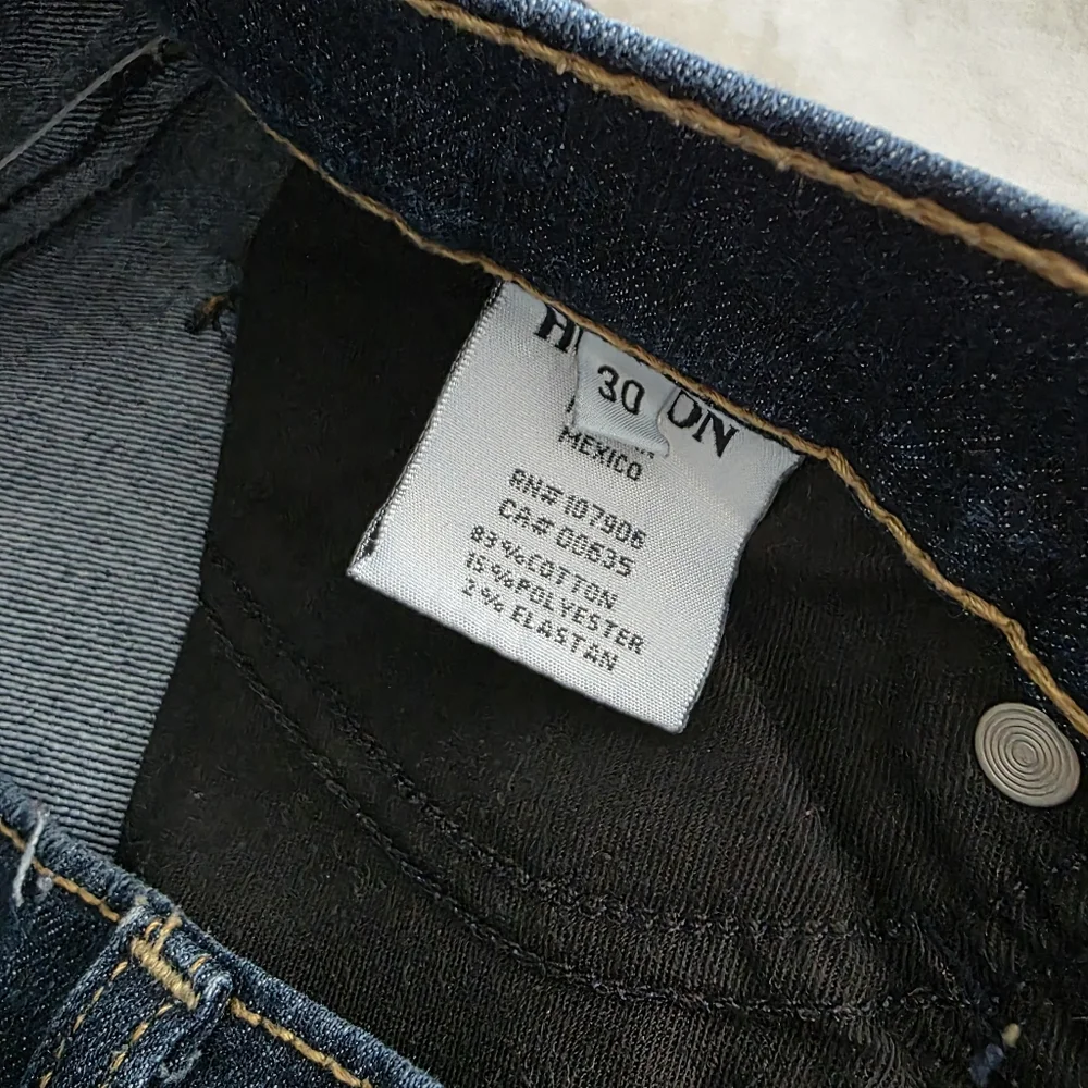 Hudson Nico Mid Rise Super Skinny Dark Wash Jeans 30